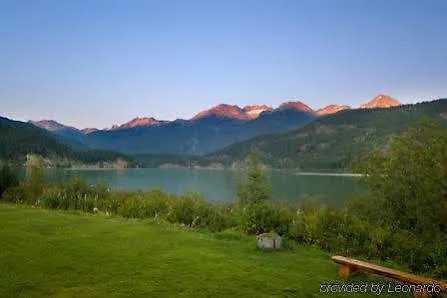 Edgewater Lodge Vancouver